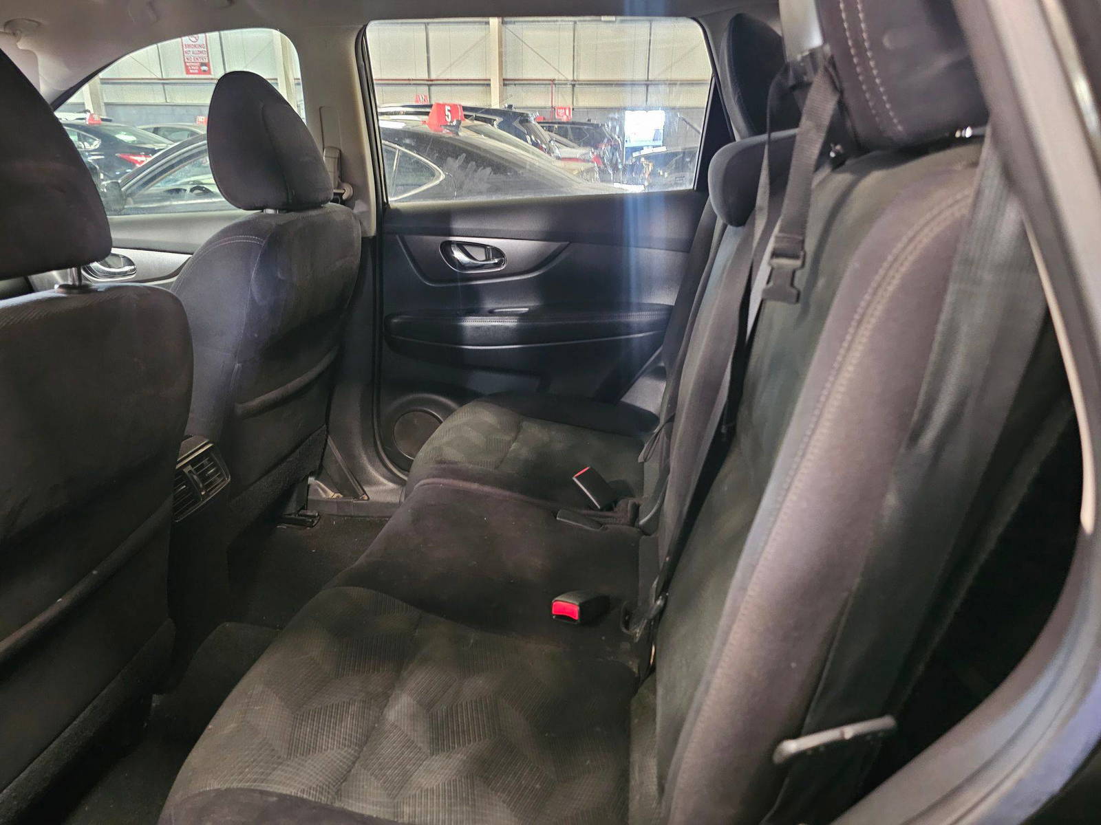 NISSAN ROGUE 2015 - Marhaba Auction Used Cars - Image 10