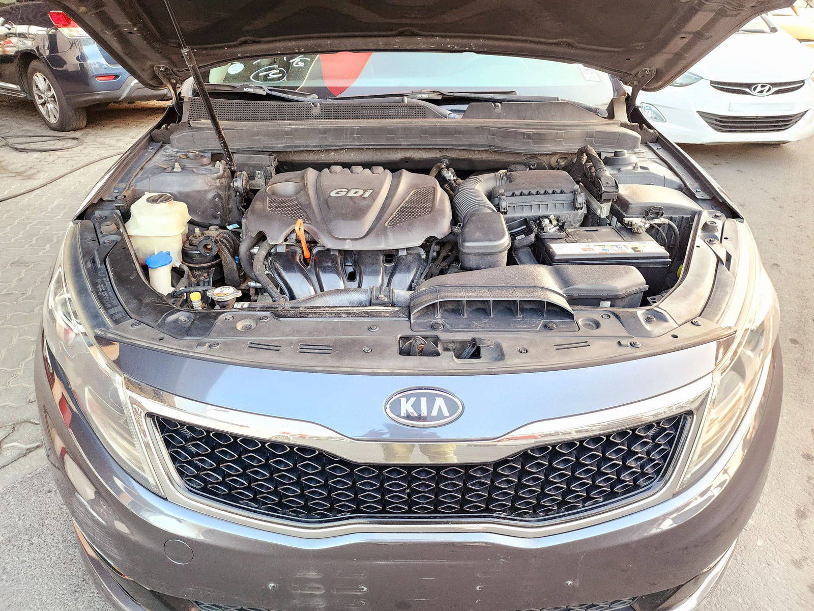 2011 KIA K5 — 86368 KM — Lot 038158 — Souq - Marhaba Auctions Used Cars - Image 12