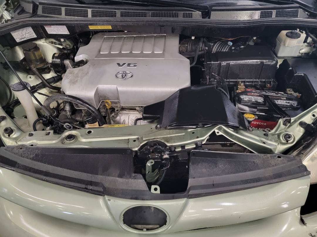 2010 TOYOTA SIENNA — 180786 Miles — Lot AS333111 — Main - Marhaba Auctions Used Cars - Image 10