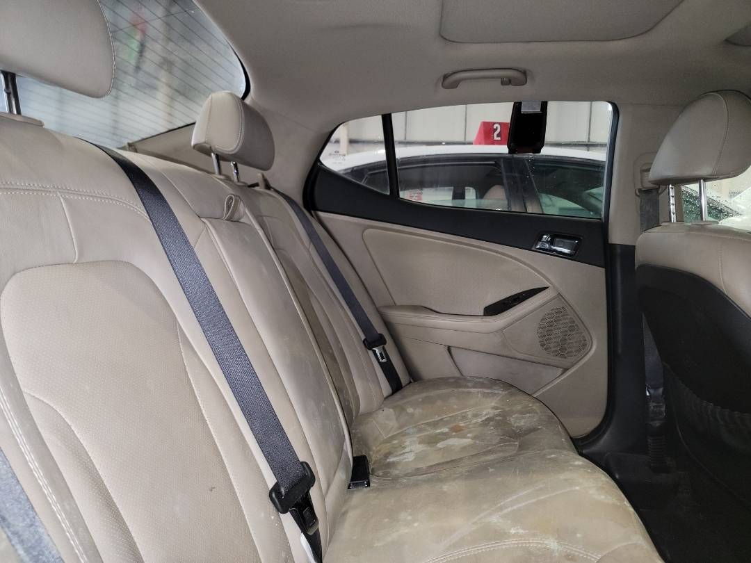 2011 KIA OPTIMA — 233420 Miles — Lot 78493643 - Marhaba Auctions Used Cars - Image 4