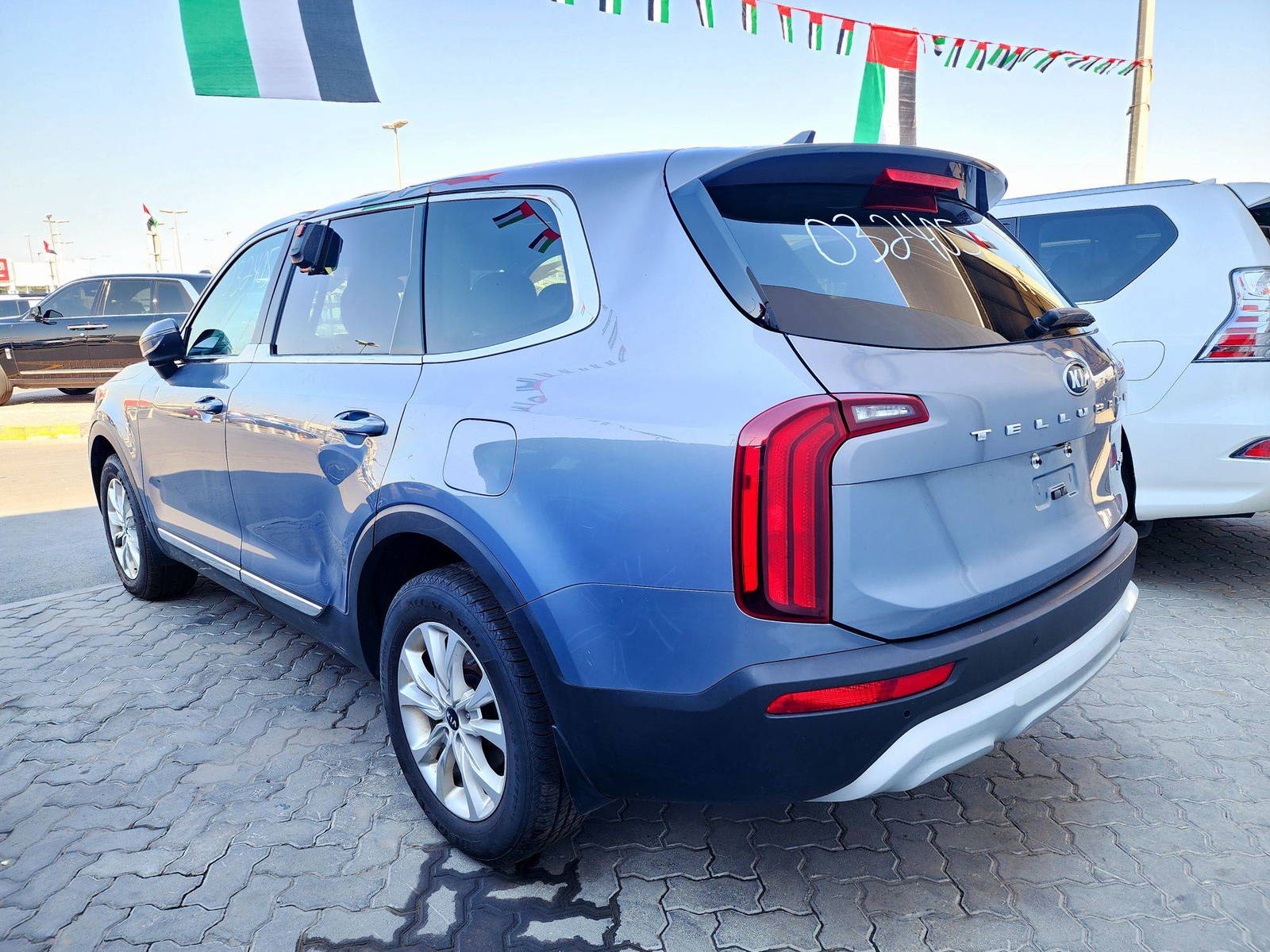 2020 KIA TELLURIDE — 76342 Miles — Lot 61913654 — Souq - Marhaba Auctions Used Cars - Image 5
