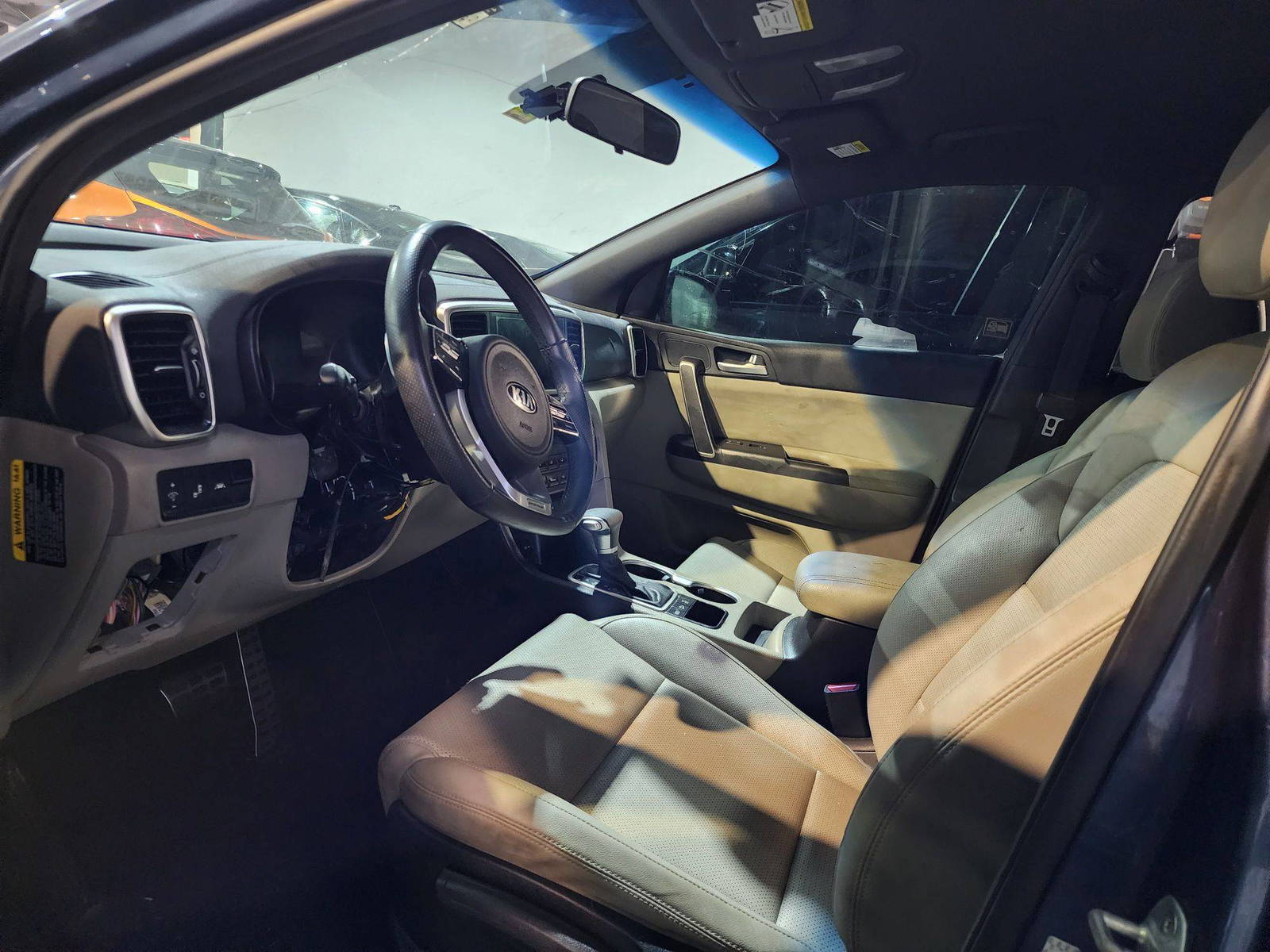 2020 KIA SPORTAGE — 72710 Miles — Lot 3L7702185 — Al Quoz - Marhaba Auctions Used Cars - Image 4