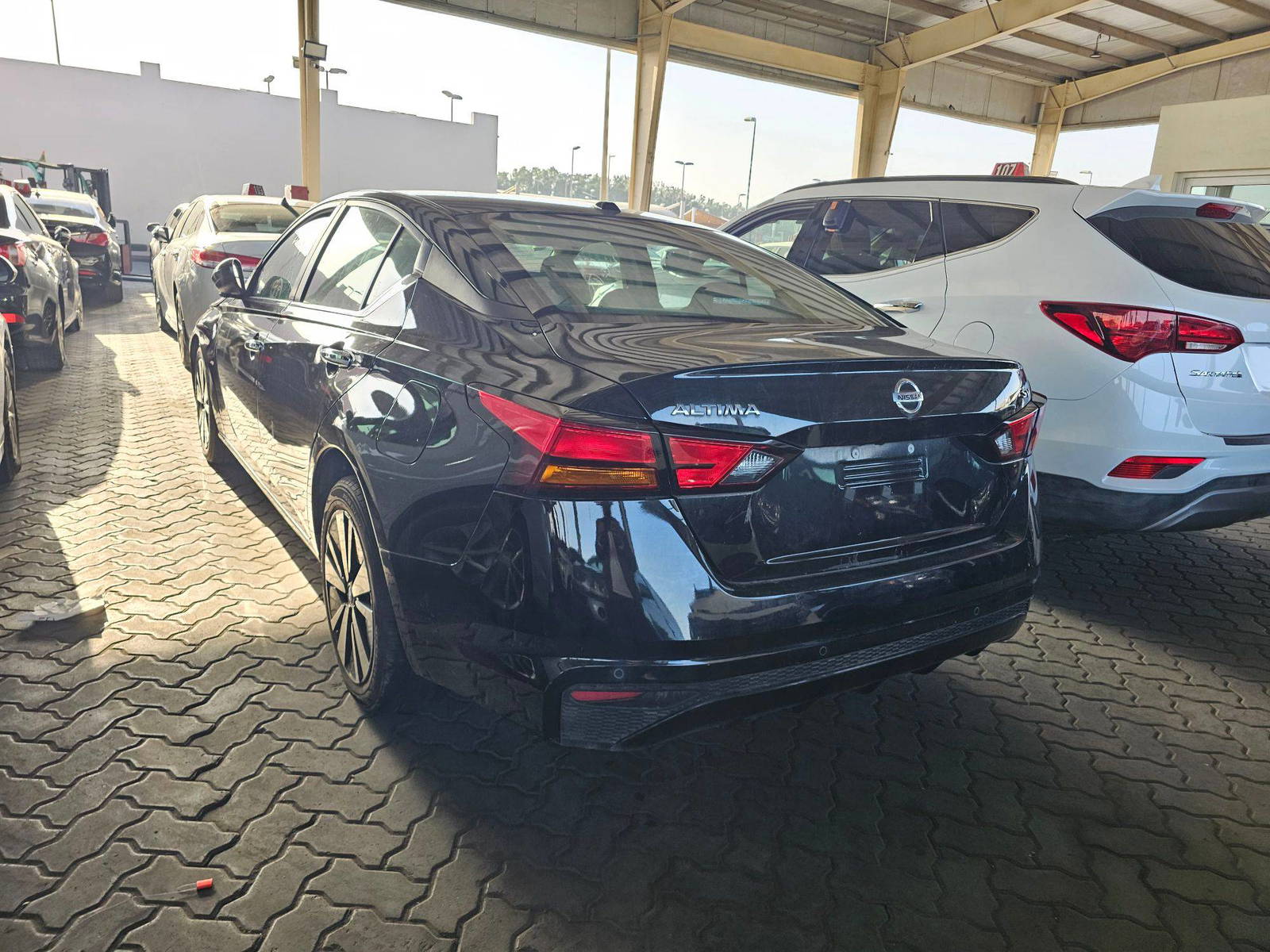 2022 NISSAN ALTIMA — 120837 Miles — Lot BL4DV4NN368291 — Souq - Marhaba Auctions Used Cars - Image 3