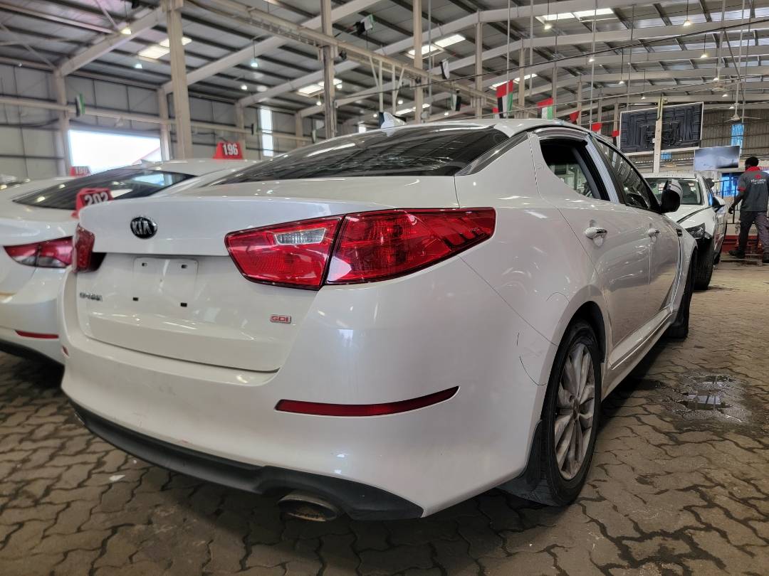 2015 KIA OPTIMA — 113997 Miles — Lot 38979754 — Souq - Marhaba Auctions Used Cars - Image 3