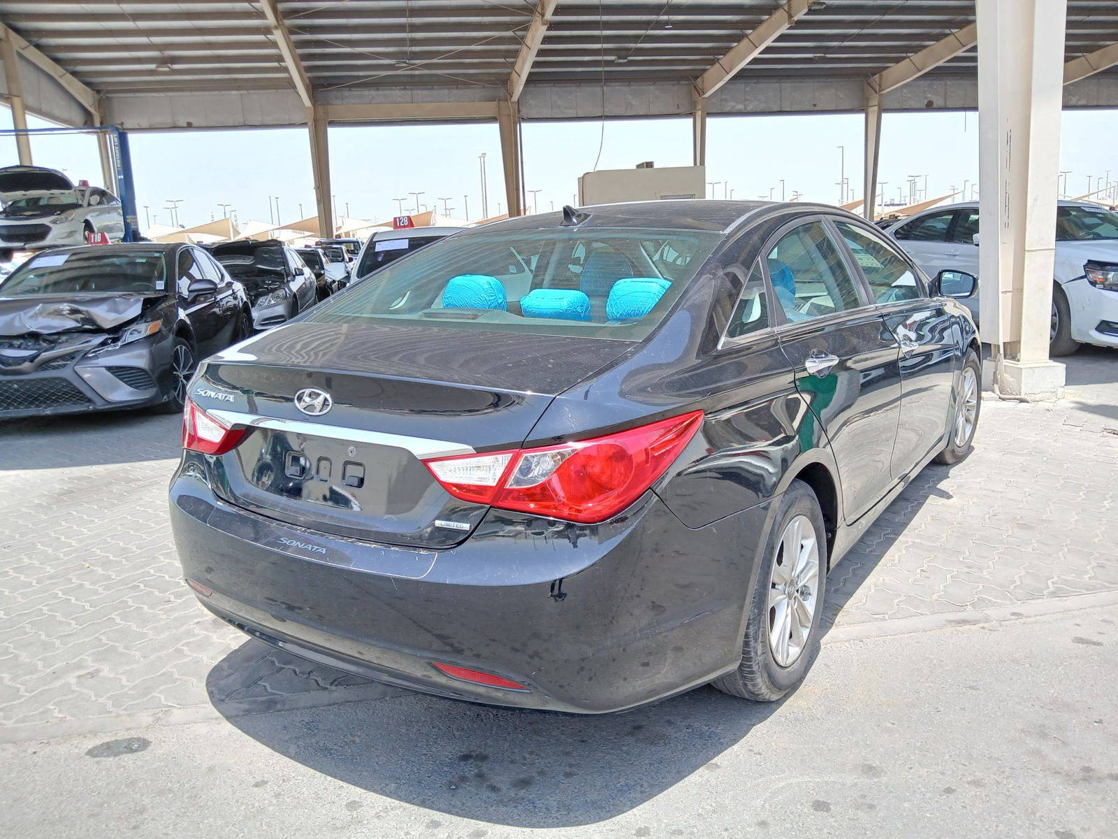 2011 HYUNDAI SONATA — 152092 Miles — Lot C4BH116952 — Souq - Marhaba Auctions Used Cars - Image 3