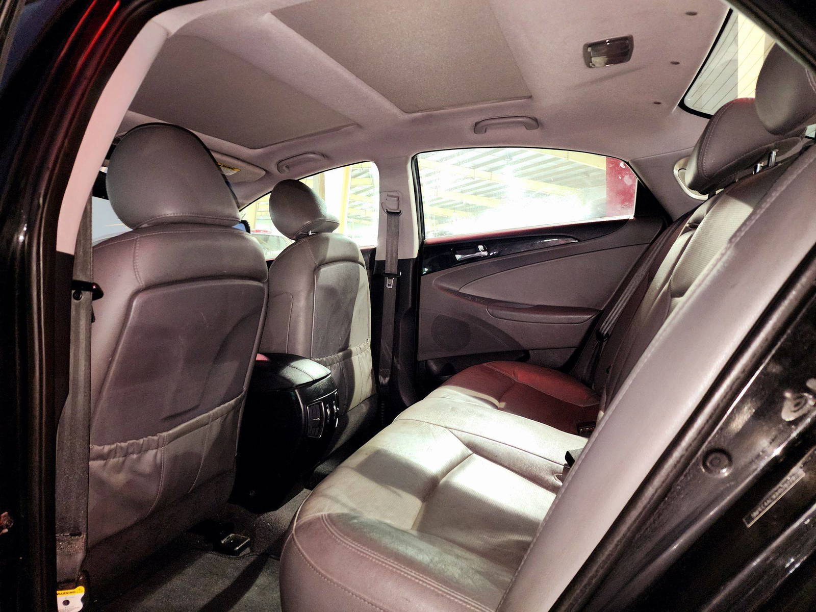 2013 HYUNDAI SONATA — 177116 Miles — Lot 58420464 — Souq - Marhaba Auctions Used Cars - Image 6