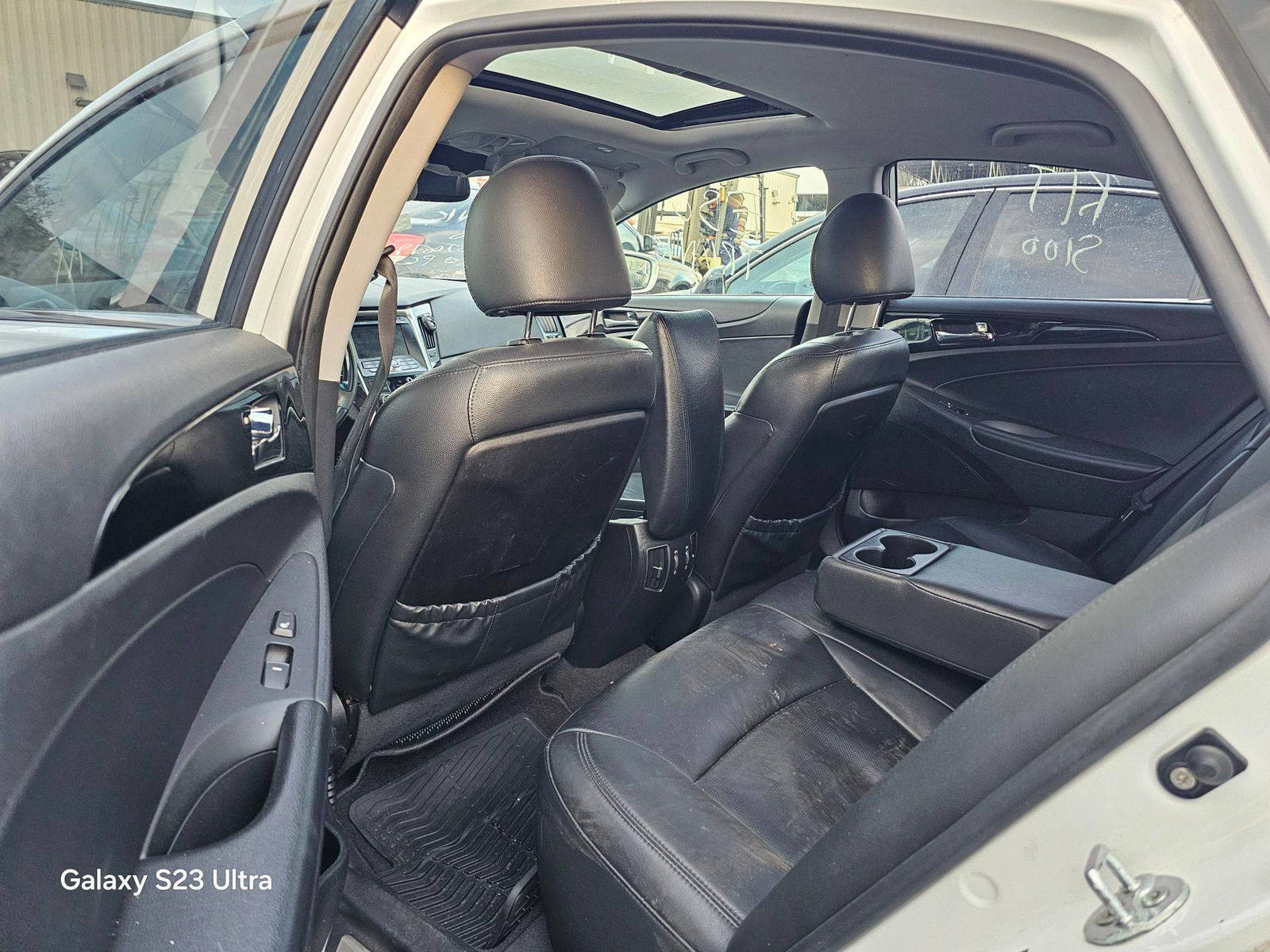 HYUNDAI SONATA 2011 - Marhaba Auction Used Cars - Image 7