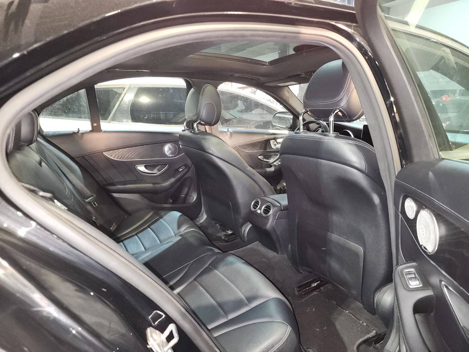 MERCEDES BENZ C300 2016 - Marhaba Auction Used Cars - Image 8