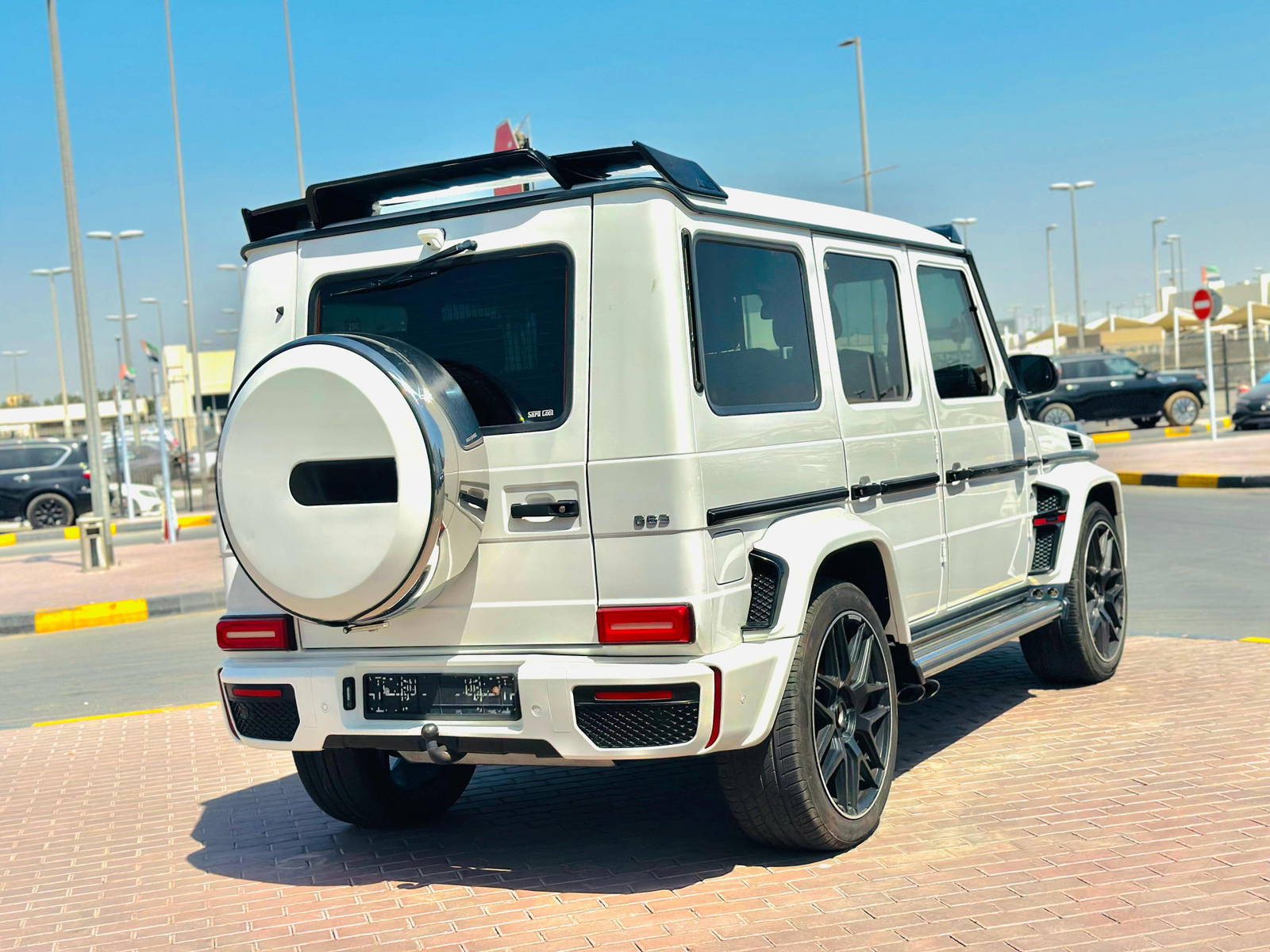 2014 MERCEDES BENZ G 63 AMG — 230516 KM — Lot F3EX219174 — Souq - Marhaba Auctions Used Cars - Image 5