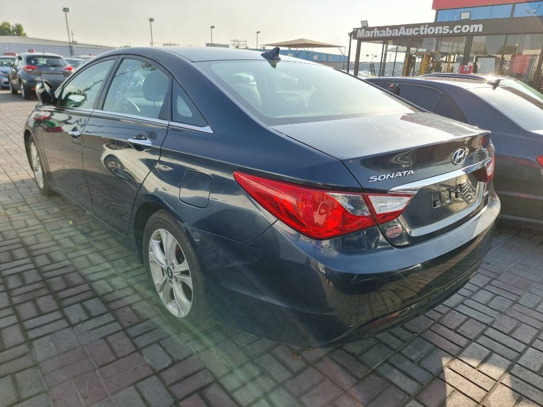 2011 HYUNDAI SONATA — 236415 Miles — Lot 125487 — Main - Marhaba Auctions Used Cars - Image 4
