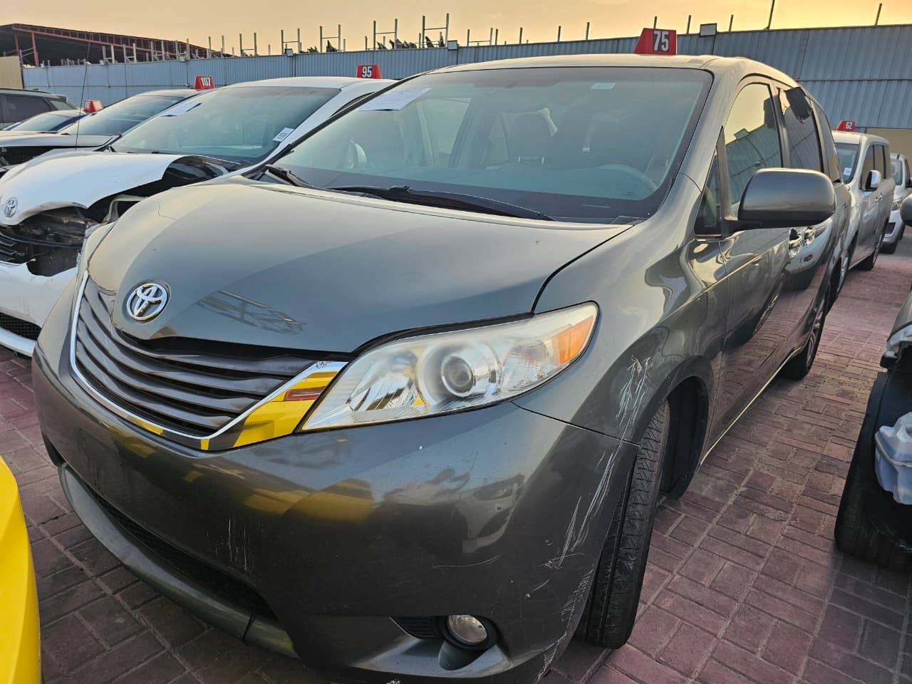 TOYOTA SIENNA 2011 - Marhaba Auction Used Cars - Image 12
