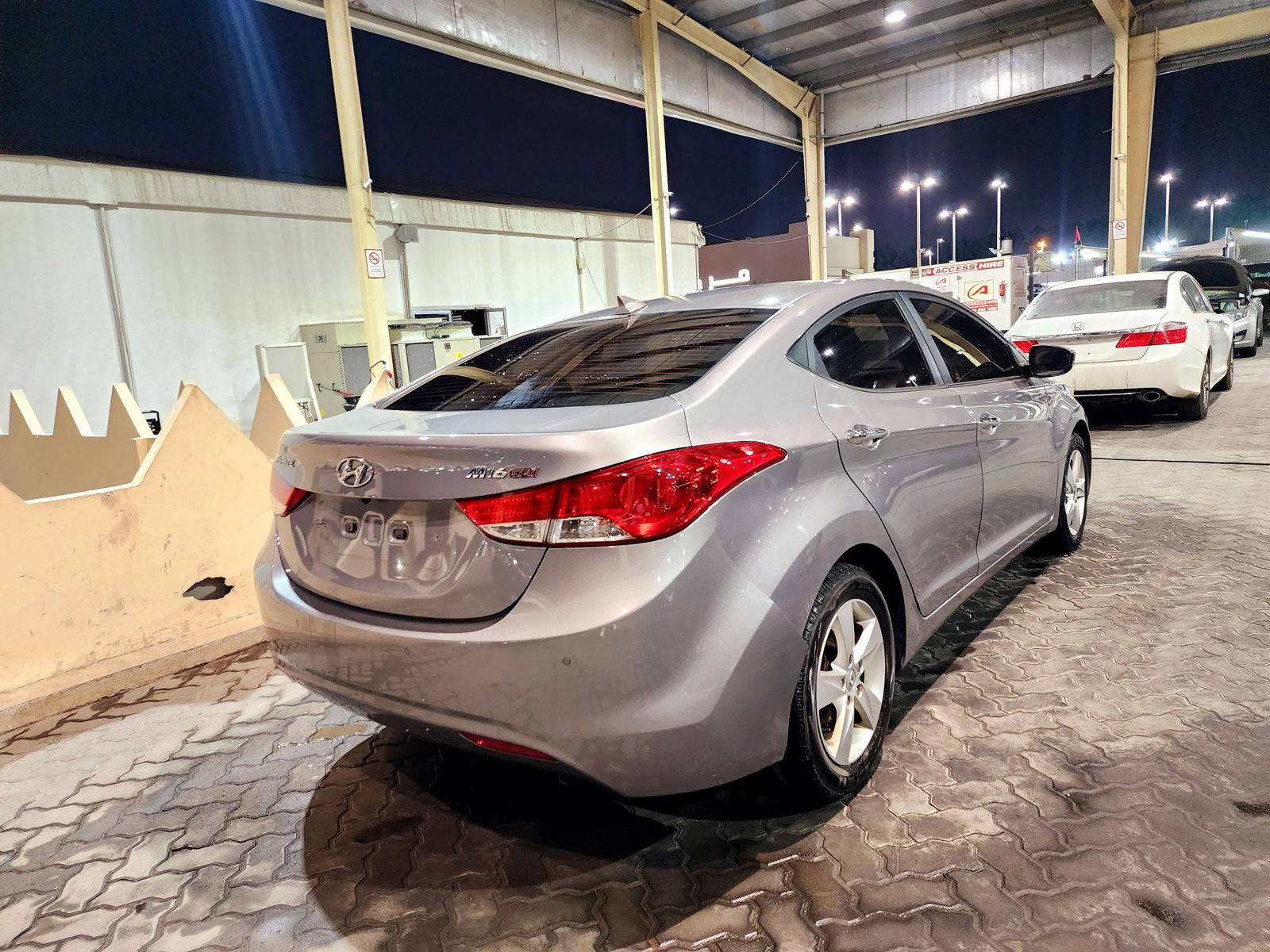 2011 HYUNDAI AVANTE — 65320 KM — Lot 064982 — Souq - Marhaba Auctions Used Cars - Image 3