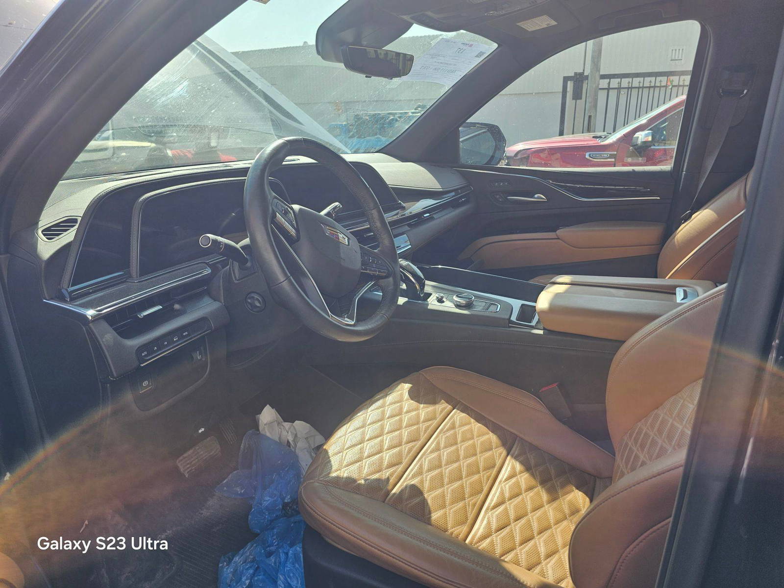 CADILLAC ESCALADE ESV PREMIUM LUXURY 2023 - Marhaba Auction Used Cars - Image 8