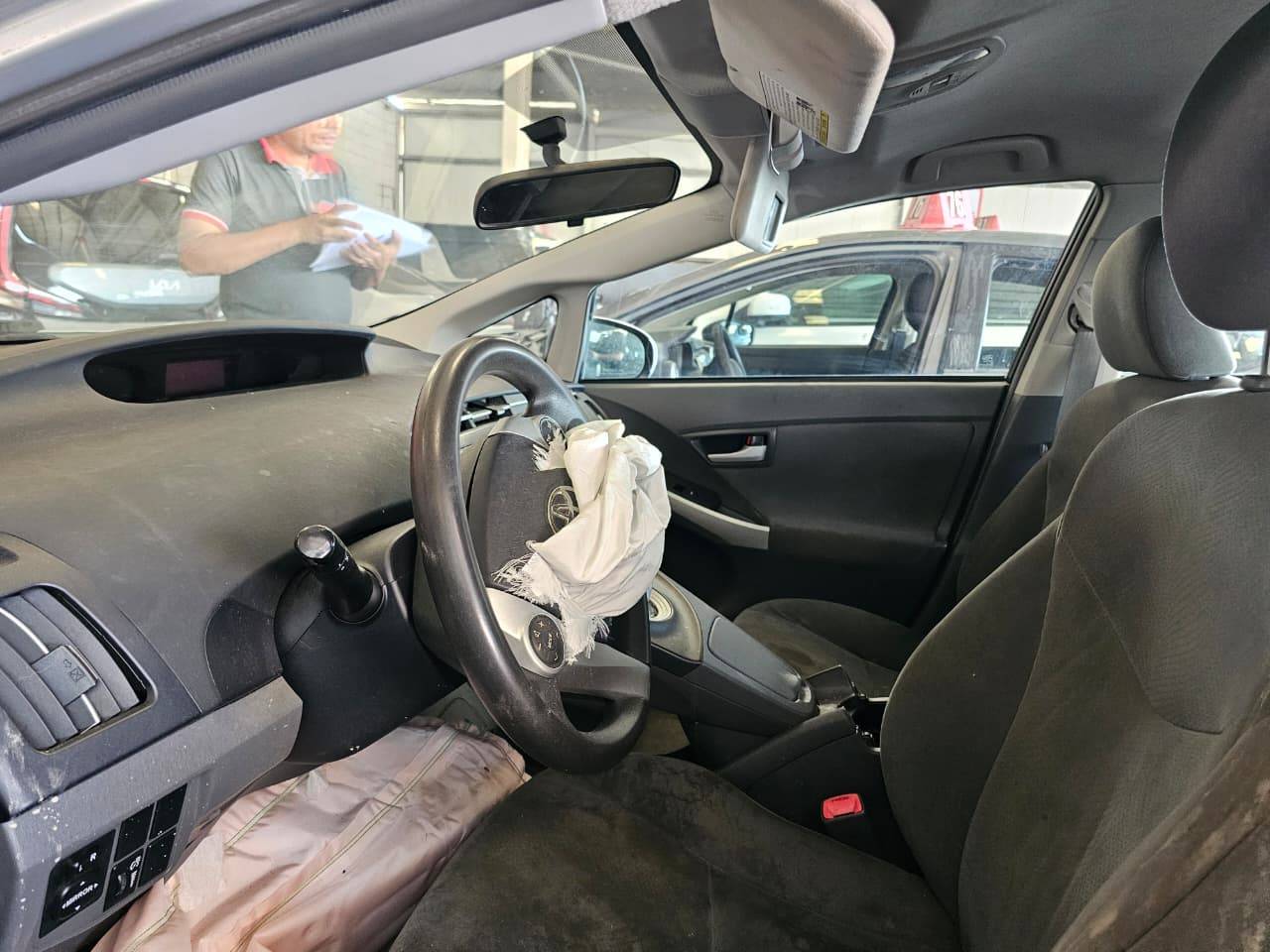 2010 TOYOTA PRIUS — 138307 Miles — Lot UXA0213077 — Main - Marhaba Auctions Used Cars - Image 7