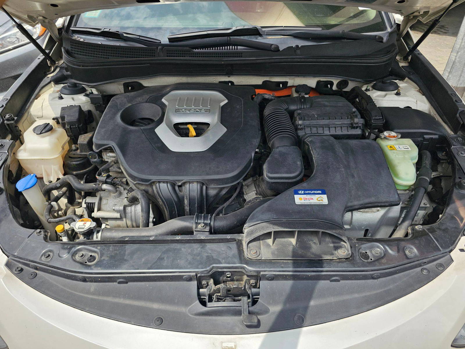 2014 HYUNDAI SONATA — 209478 KM — Lot 084272 — Souq - Marhaba Auctions Used Cars - Image 12