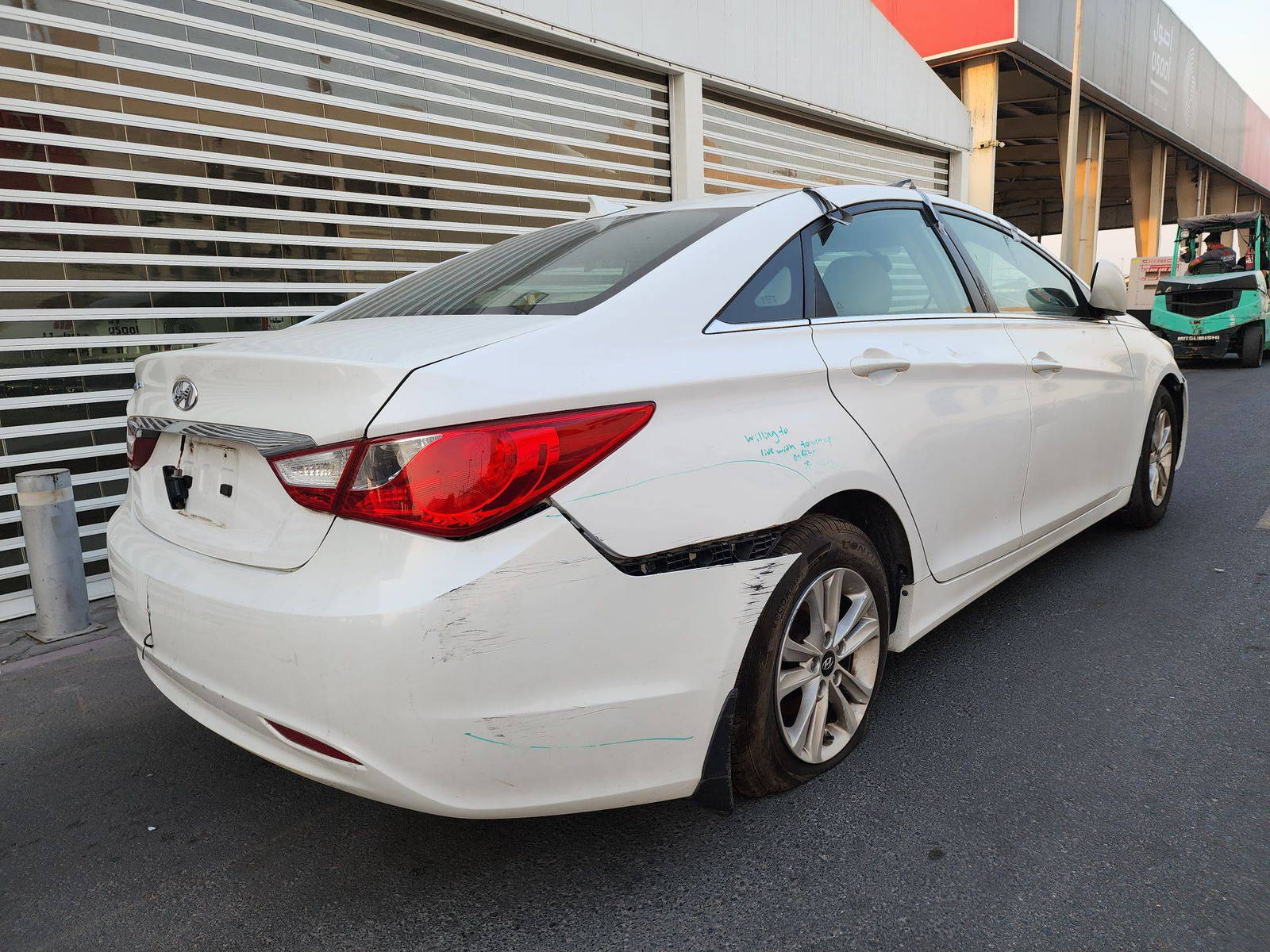 2013 HYUNDAI SONATA — 110242 Miles — Lot 42117174 — Souq - Marhaba Auctions Used Cars - Image 3