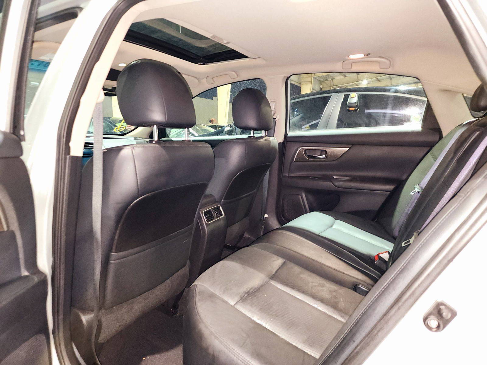 2014 NISSAN ALTIMA — 150672 Miles — Lot 81380914 — Souq - Marhaba Auctions Used Cars - Image 6