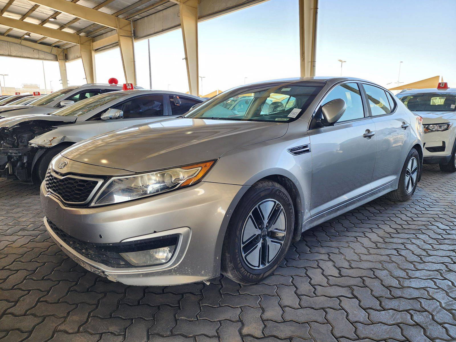 2012 KIA OPTIMA — 177145 Miles — Lot 125487 — Souq - Marhaba Auctions Used Cars - Image 5