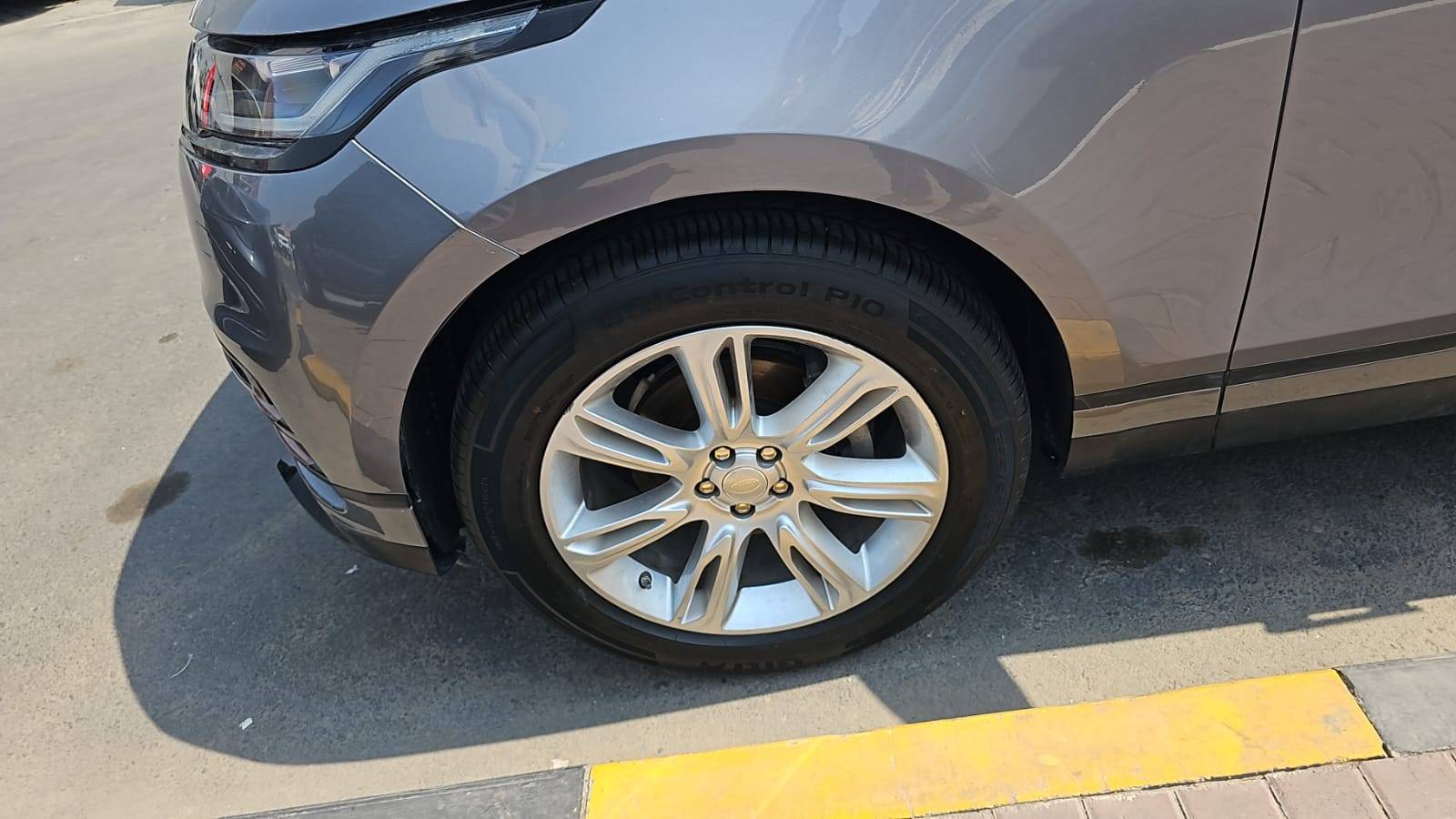 2020 LAND ROVER RANGE ROVER VELAR — 70432 KM — Lot LA269414 — Souq - Marhaba Auctions Used Cars - Image 11