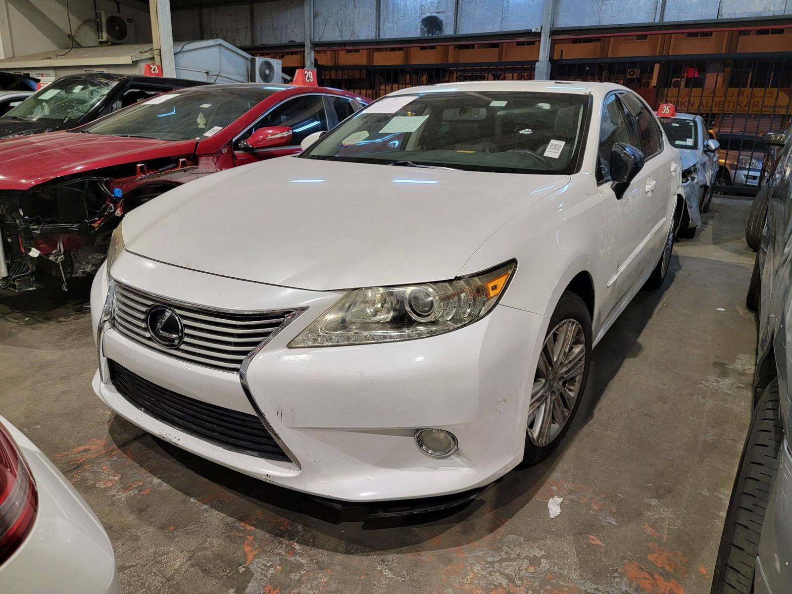 LEXUS ES 350 2014 - Marhaba Auction Used Cars - Image 4