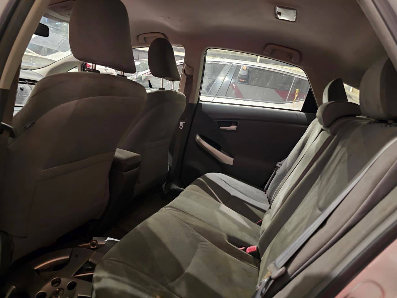 2010 TOYOTA PRIUS — Lot A0005825 — Main - Marhaba Auctions Used Cars - Image 7