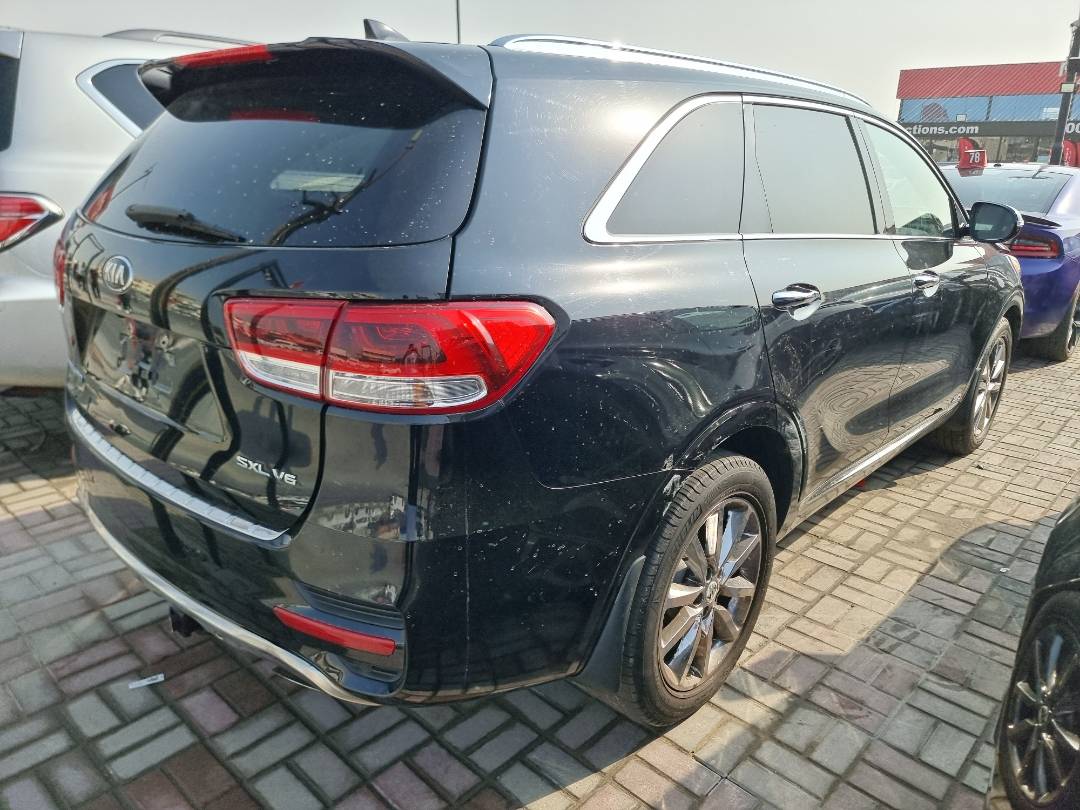 2016 KIA SORENTO — 143910 Miles — Lot 099110 — Ind. 12 - Marhaba Auctions Used Cars - Image 3