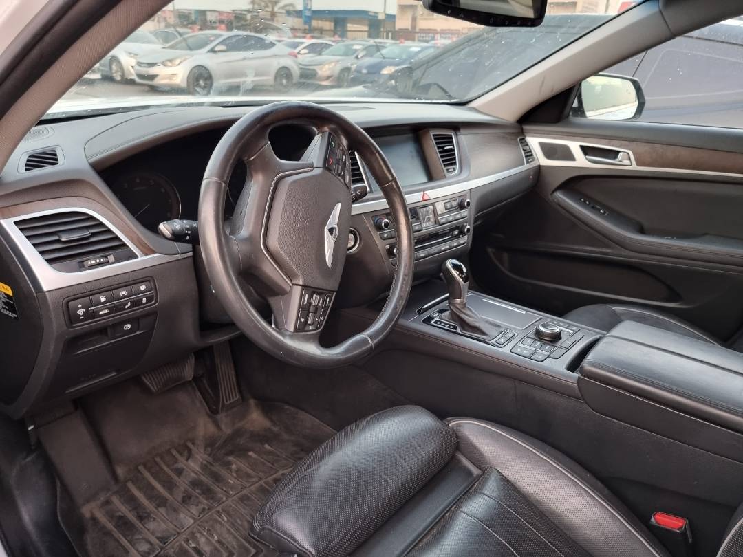 2015 HYUNDAI GENESIS — 182762 Miles — Lot 22471 — Ind. 12 - Marhaba Auctions Used Cars - Image 7