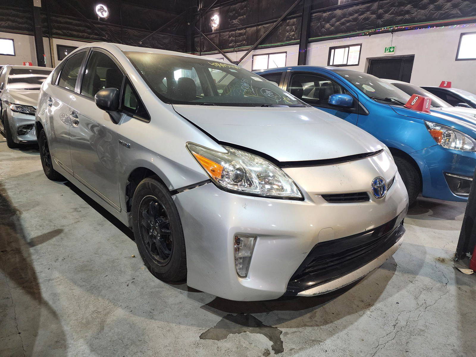 2012 TOYOTA PRIUS — 282651 Miles — Lot 43305480 — Souq - Marhaba Auctions Used Cars - Image 3