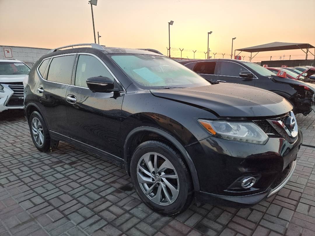 2015 NISSAN ROGUE — 229948 KM — Lot 215487 — Ind. 12 - Marhaba Auctions Used Cars - Image 3