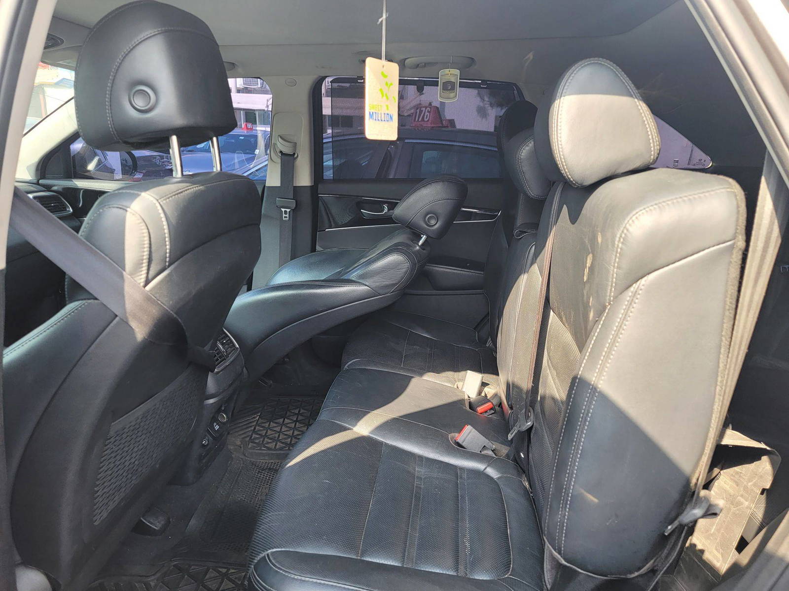 KIA SORENTO 2017 - Marhaba Auction Used Cars - Image 7