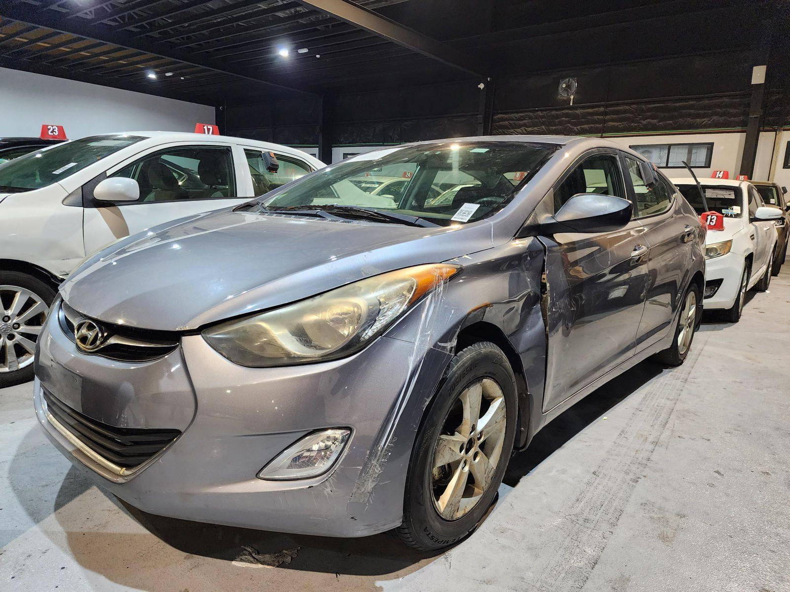 2013 HYUNDAI ELANTRA — 209581 Miles — Lot 39296434 — Al Quoz - Marhaba Auctions Used Cars - Image 5