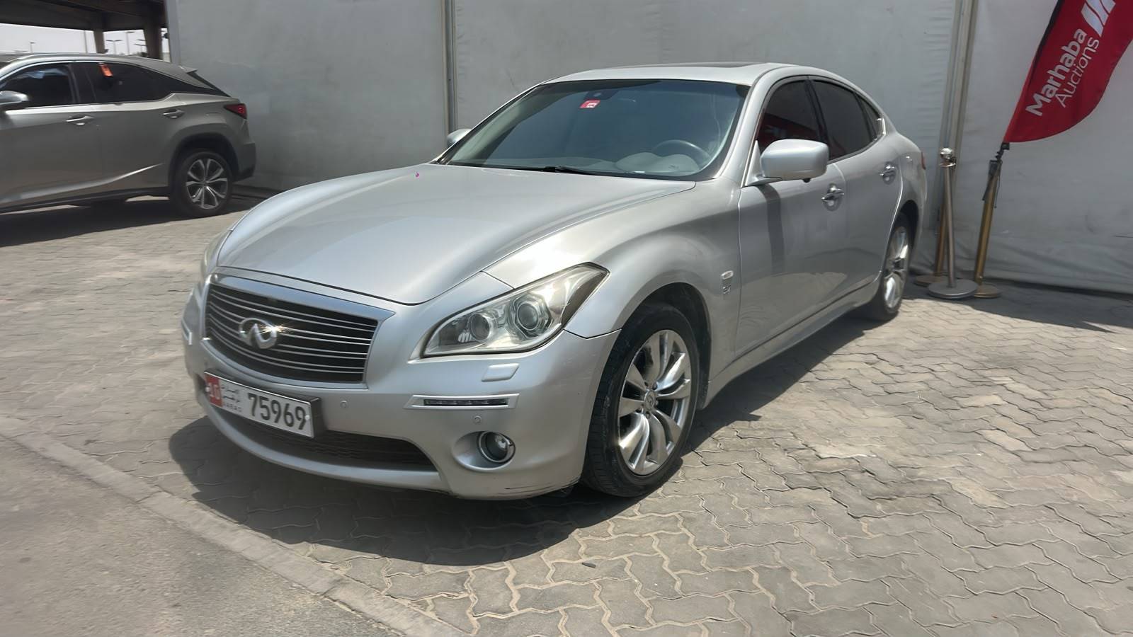 2015 INFINITI Q70 — 179216 KM — Lot M310191 — Souq - Marhaba Auctions Used Cars - Image 3