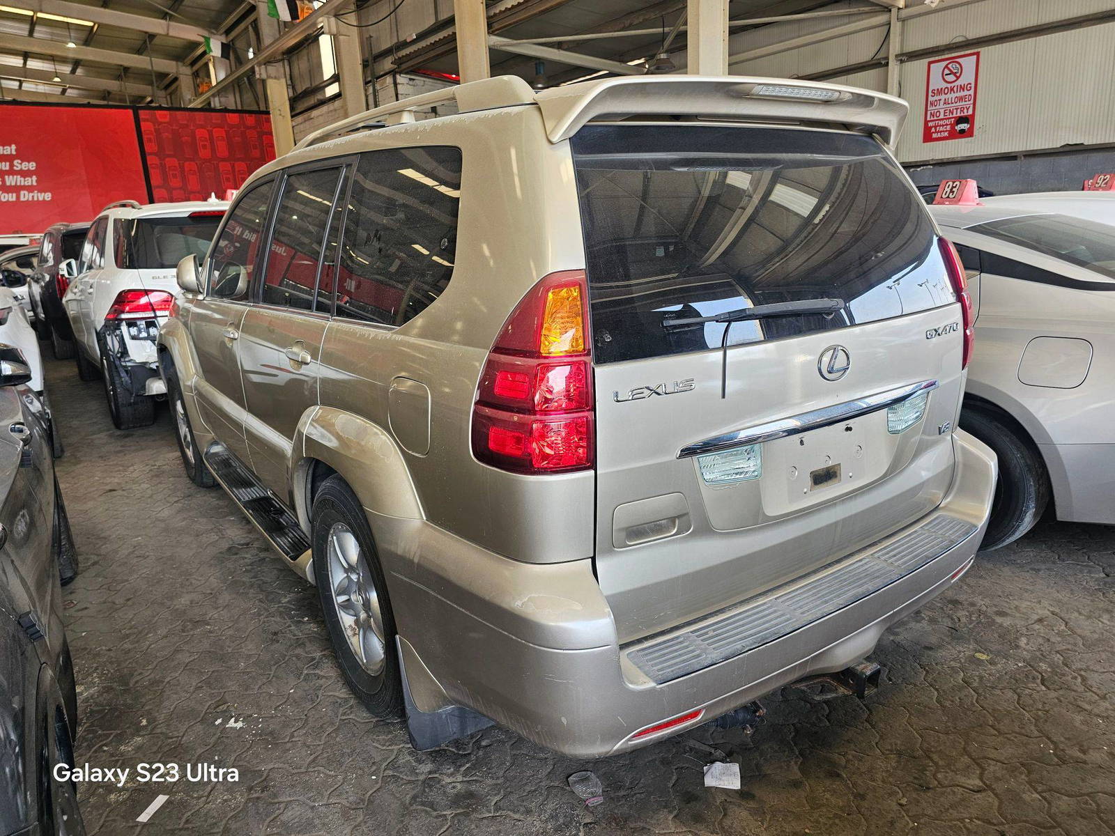 2006 LEXUS GX 470 — 214084 Miles — Lot 60109856 — Main - Marhaba Auctions Used Cars - Image 4