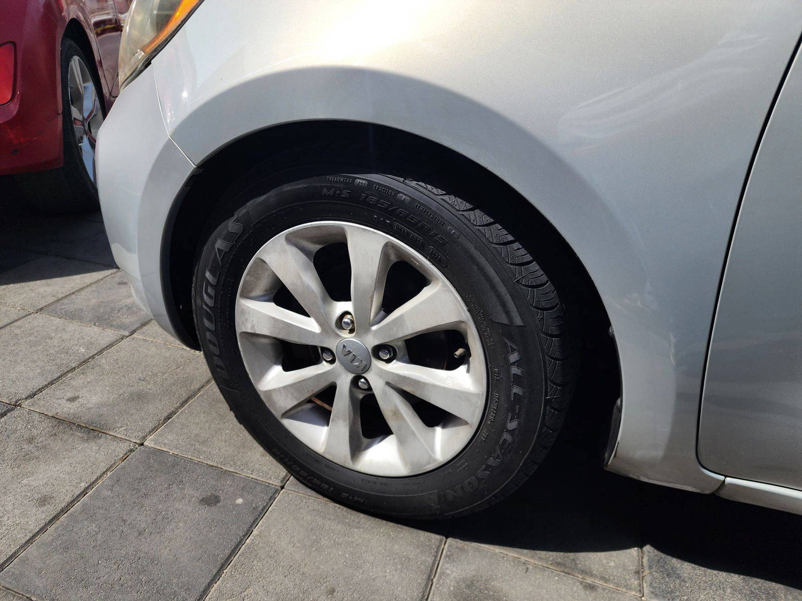 2013 KIA RIO — 237584 Miles — Lot 13189 — Al Quoz - Marhaba Auctions Used Cars - Image 11