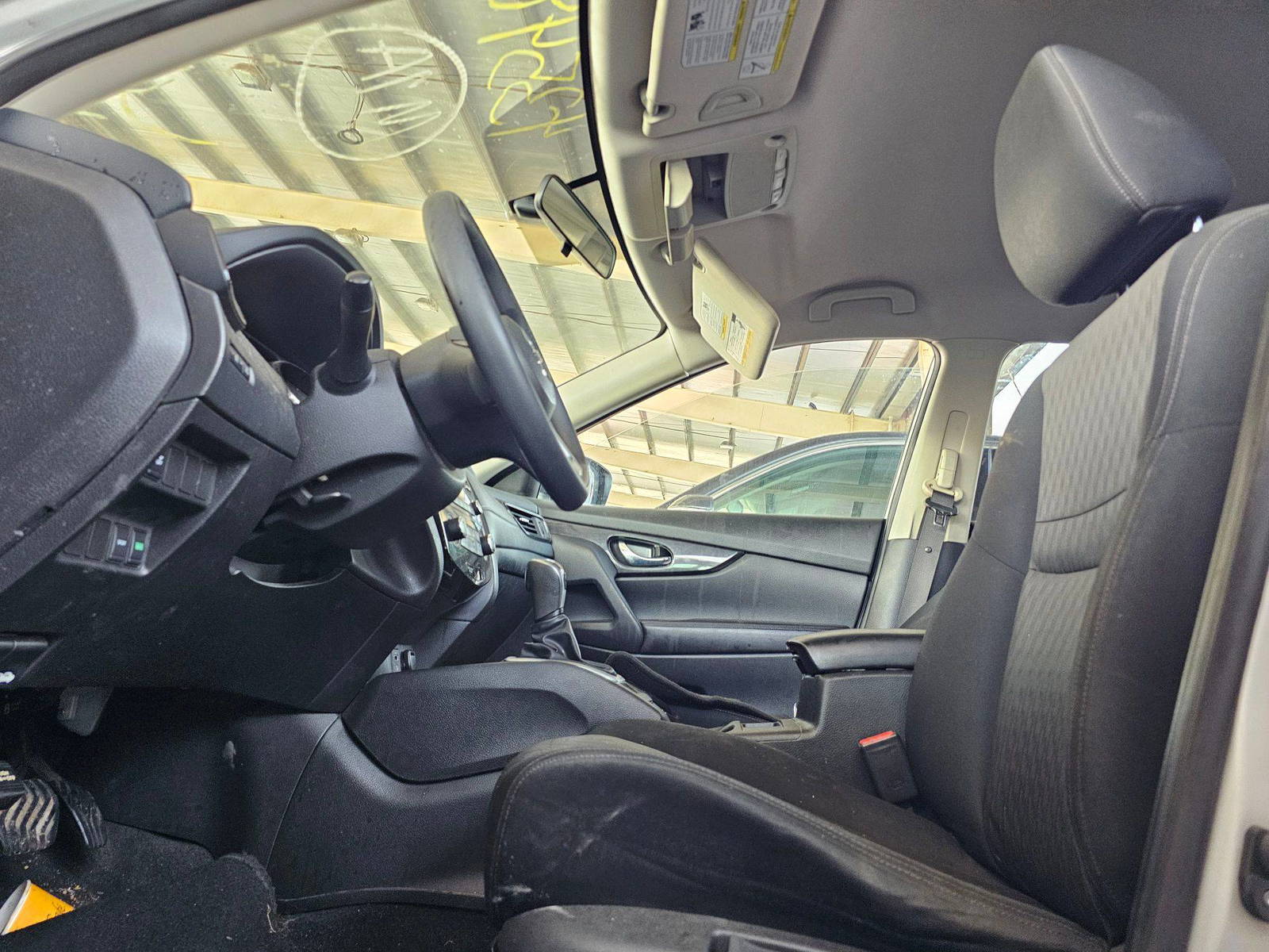 NISSAN ROGUE 2017 - Marhaba Auction Used Cars - Image 9