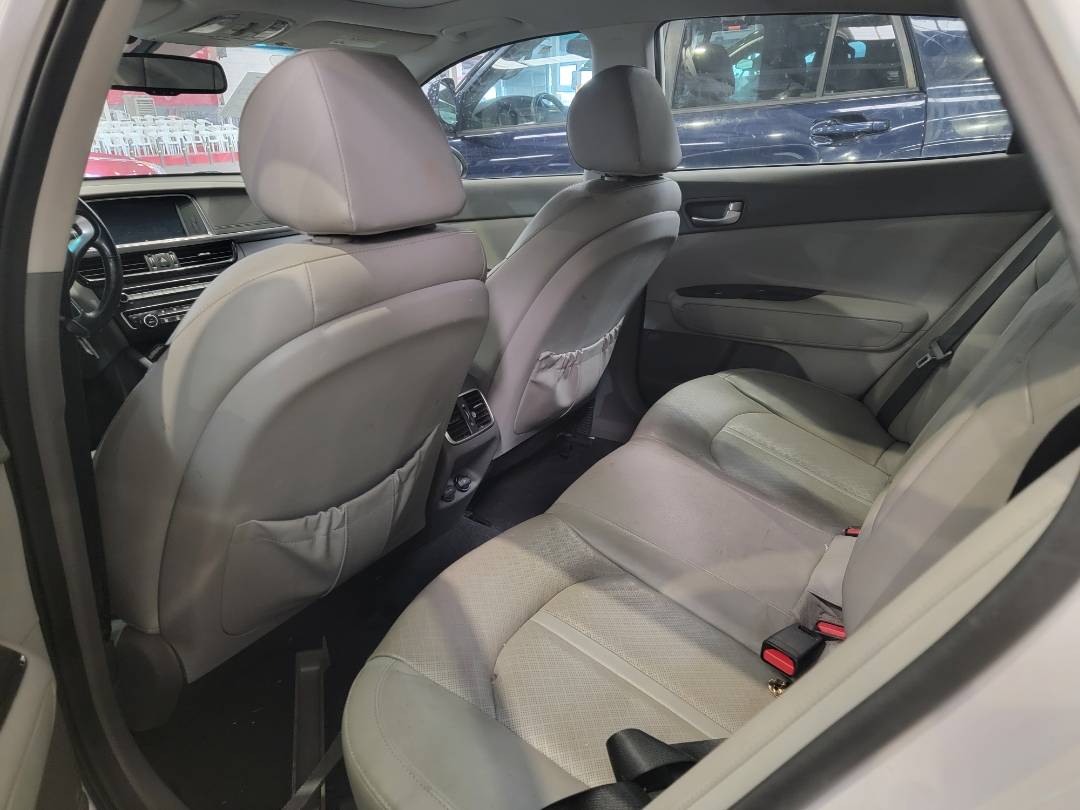 2016 KIA OPTIMA — 109640 Miles — Lot G008409 — Main - Marhaba Auctions Used Cars - Image 4