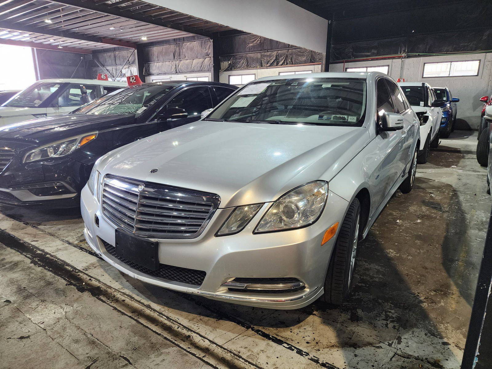 2012 MERCEDES BENZ E 350 — 214413 Miles — Lot B2CA611586 — Al Quoz - Marhaba Auctions Used Cars - Image 6