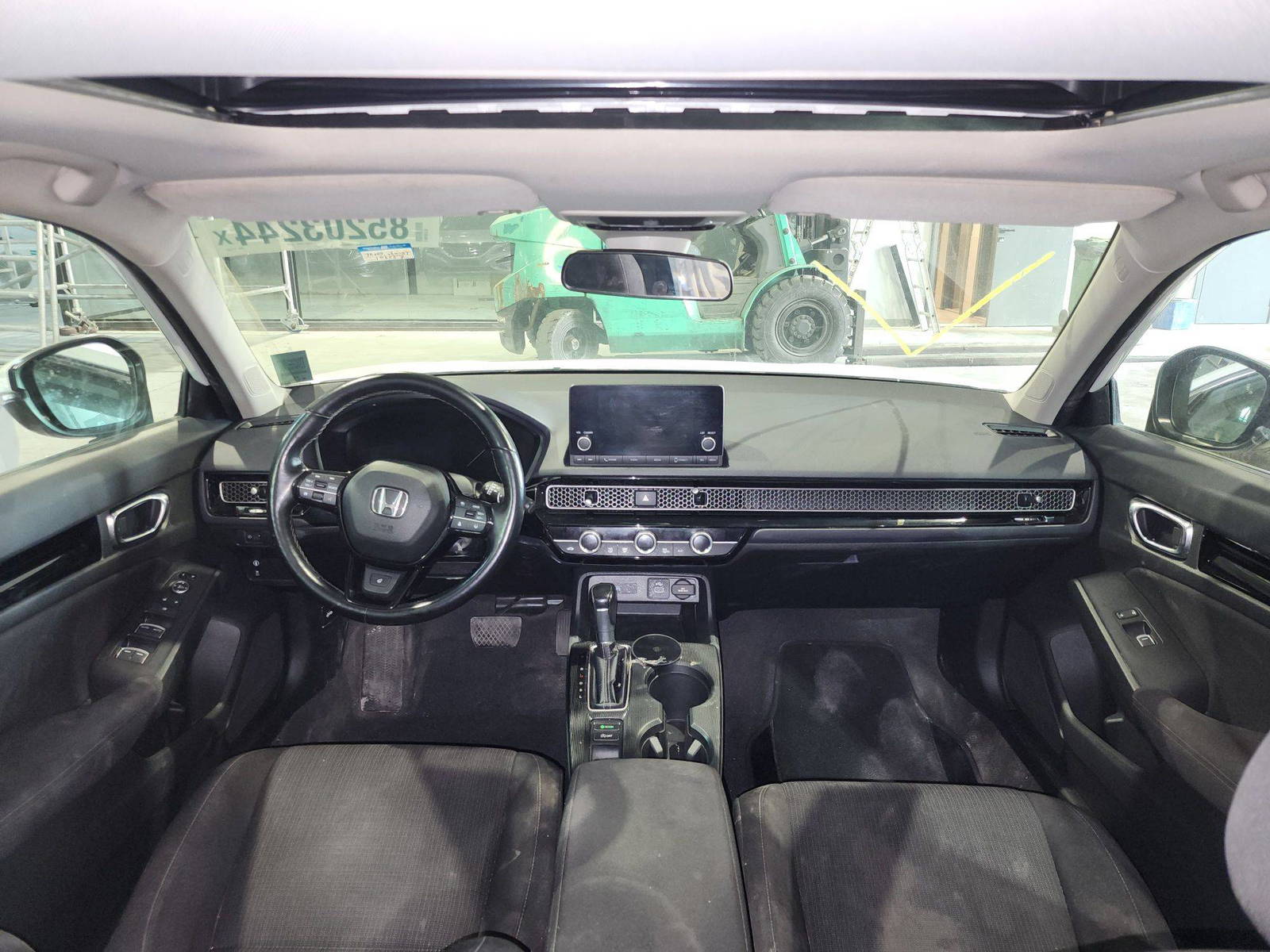 2022 HONDA CIVIC — 106557 KM — Lot 85203244 — Main - Marhaba Auctions Used Cars - Image 8