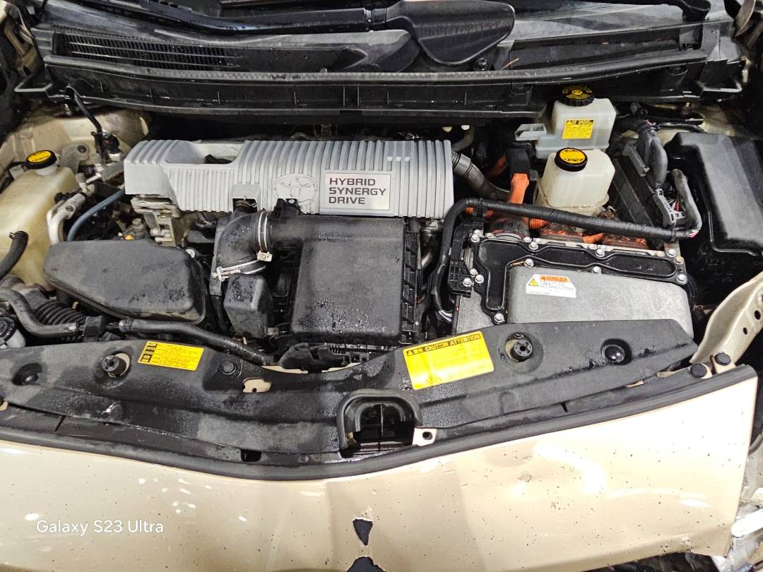 TOYOTA PRIUS 2010 - Marhaba Auction Used Cars - Image 11