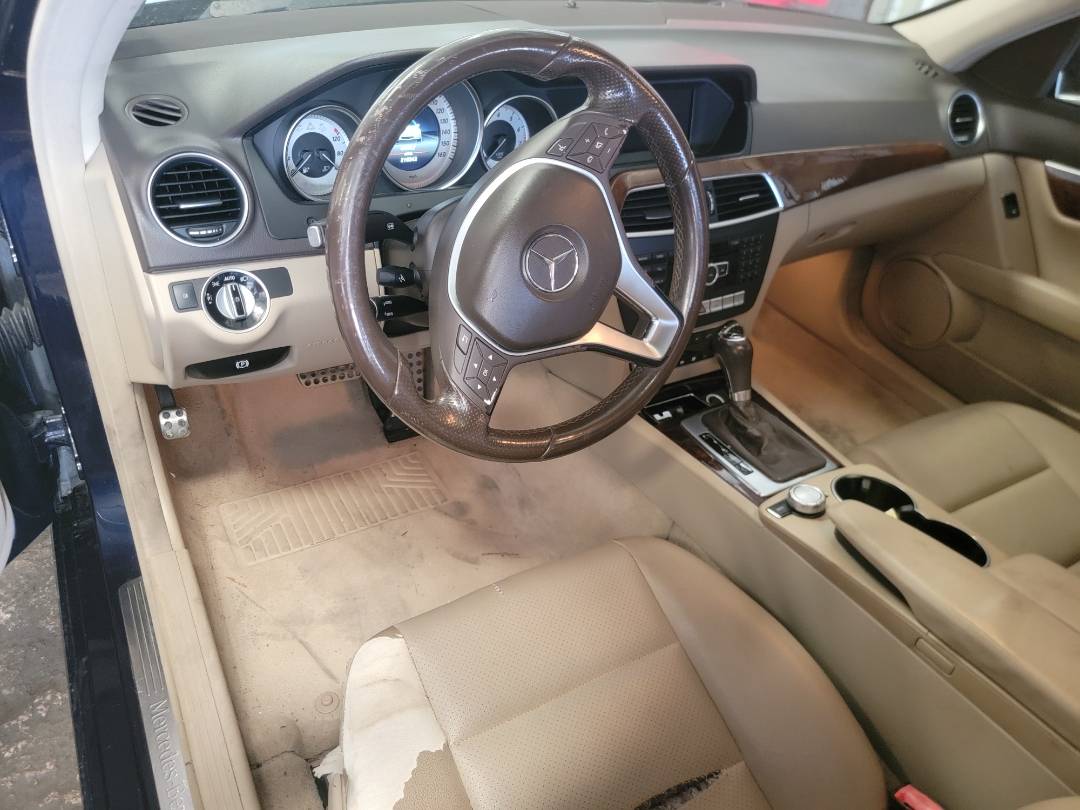 2014 MERCEDES BENZ C300 — 210343 Miles — Lot A948598 — Main - Marhaba Auctions Used Cars - Image 8