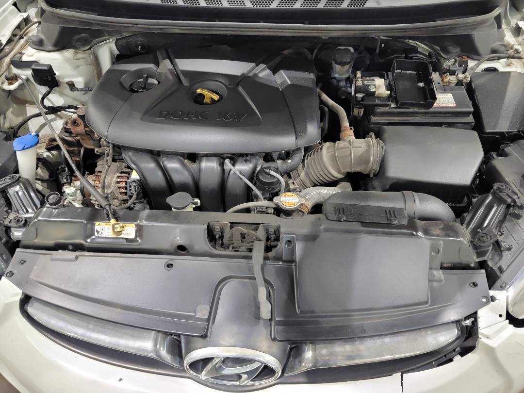 2012 HYUNDAI ELANTRA — 226097 KM — Lot H084774 — Main - Marhaba Auctions Used Cars - Image 11