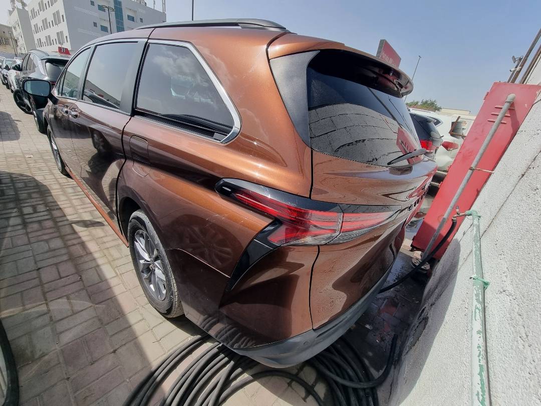 TOYOTA SIENNA 2022 - Marhaba Auction Used Cars - Image 3