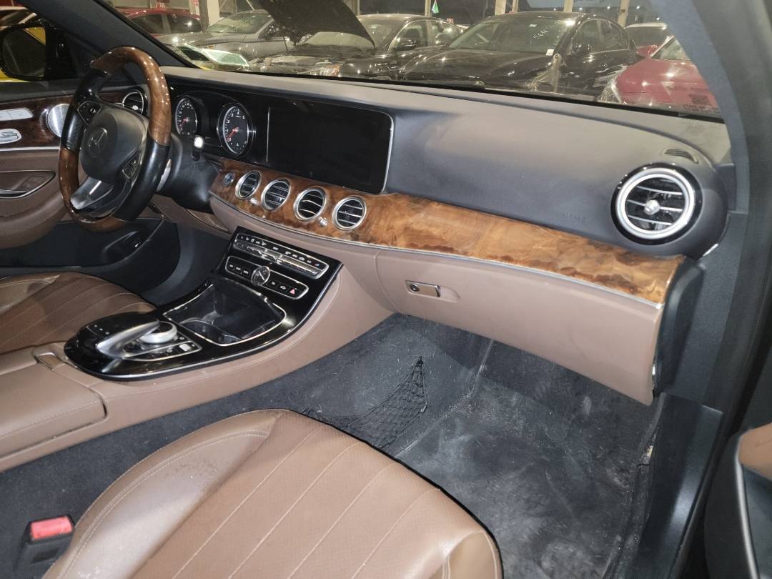 2017 MERCEDES BENZ E-300 — 82452 Miles — Lot A035448 - Marhaba Auctions Used Cars - Image 6