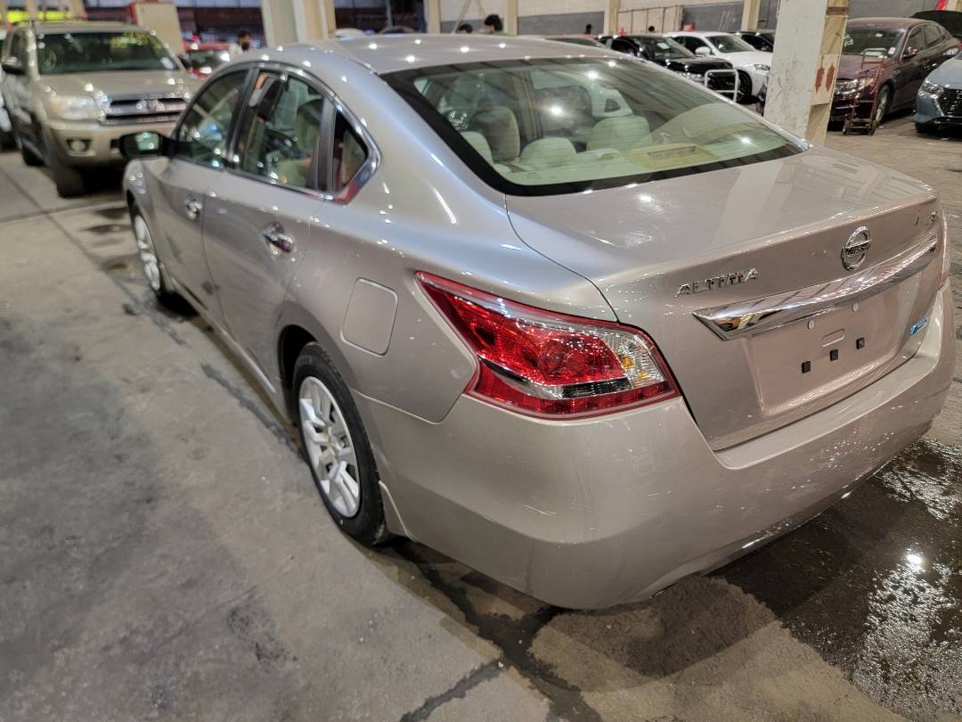 2013 NISSAN ALTIMA — 156744 Miles — Lot DC297922 — Main - Marhaba Auctions Used Cars - Image 4