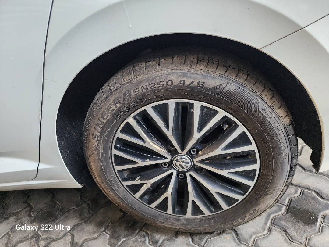 2019 VOLKSWAGEN JETTA — 126344 Miles — Lot 38366814 — Souq - Marhaba Auctions Used Cars - Image 3