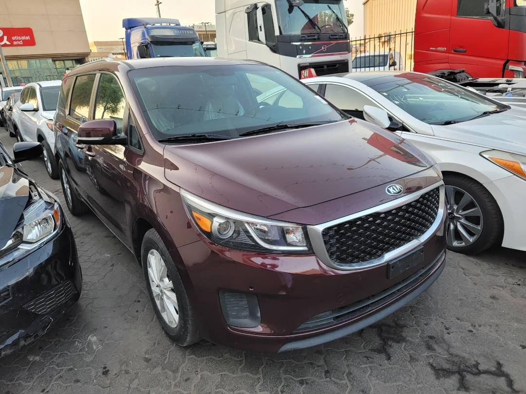 2017 KIA SEDONA — 156431 Miles — Lot H6242644 — Main - Marhaba Auctions Used Cars - Image 5