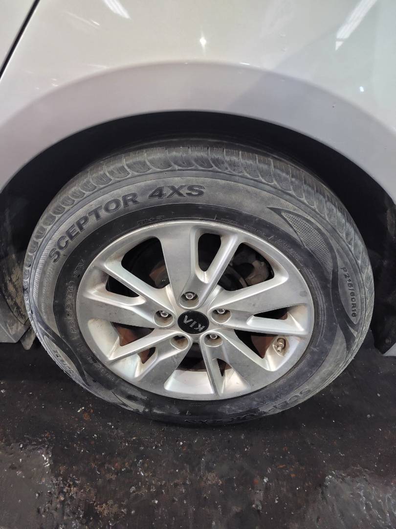 2019 KIA OPTIMA — 116551 Miles — Lot 281682 — Main - Marhaba Auctions Used Cars - Image 9