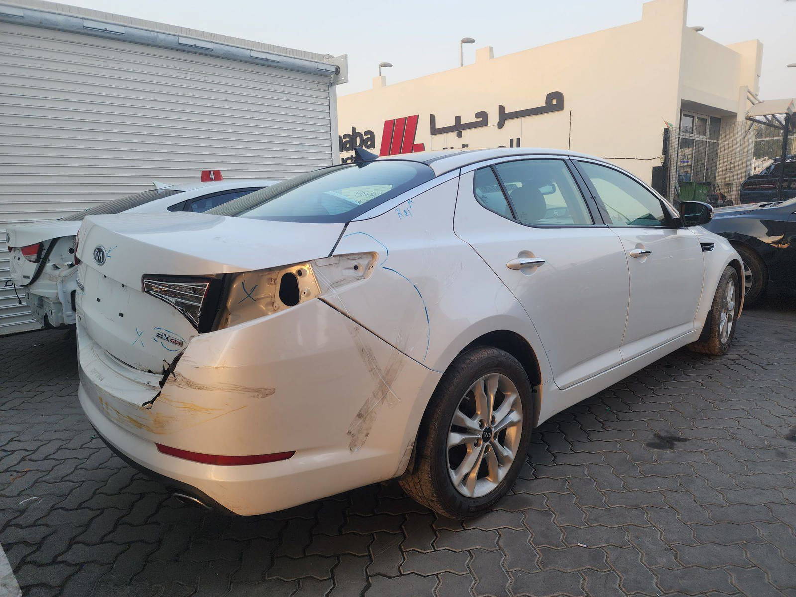 2011 KIA OPTIMA — 130772 Miles — Lot 82635743 — Souq - Marhaba Auctions Used Cars - Image 4