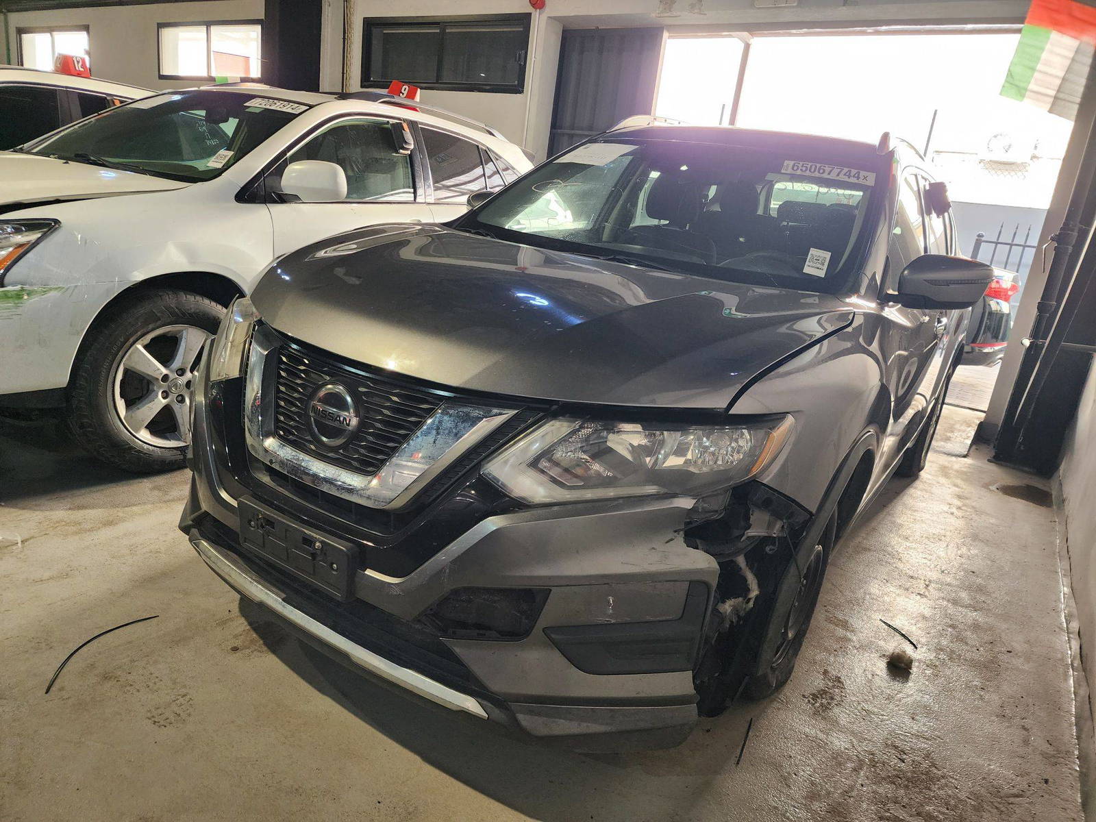 2019 NISSAN ROGUE — 164597 Miles — Lot 65067744 — Al Quoz - Marhaba Auctions Used Cars - Image 4
