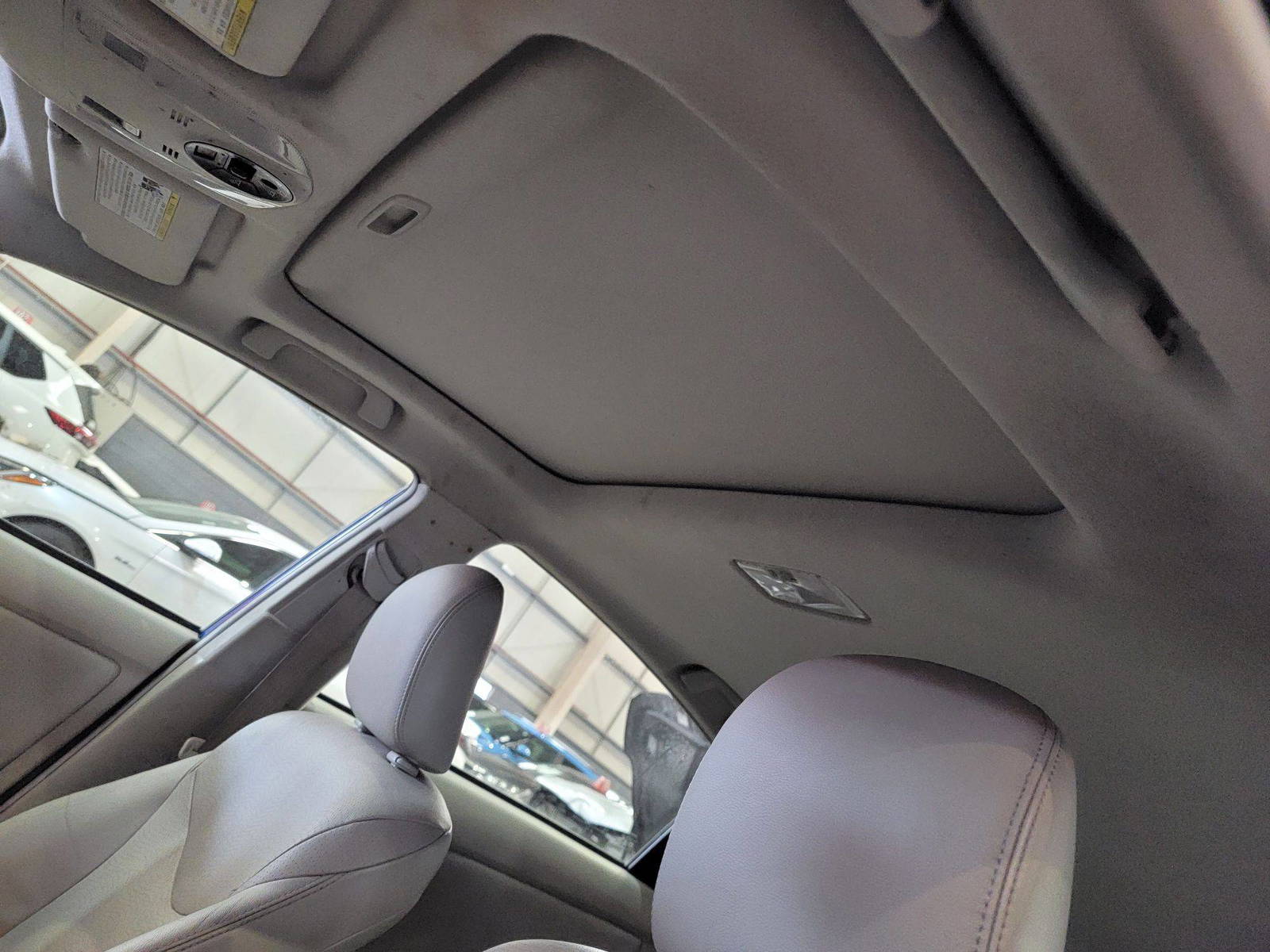 2010 TOYOTA PRIUS — 213836 Miles — Lot 0052069 — Souq - Marhaba Auctions Used Cars - Image 10